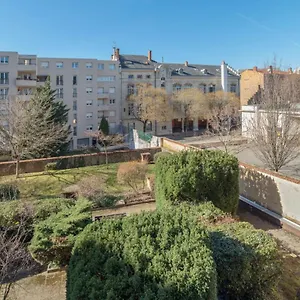 Appartement Charming 1br On The Saône Riverbank, Lyon